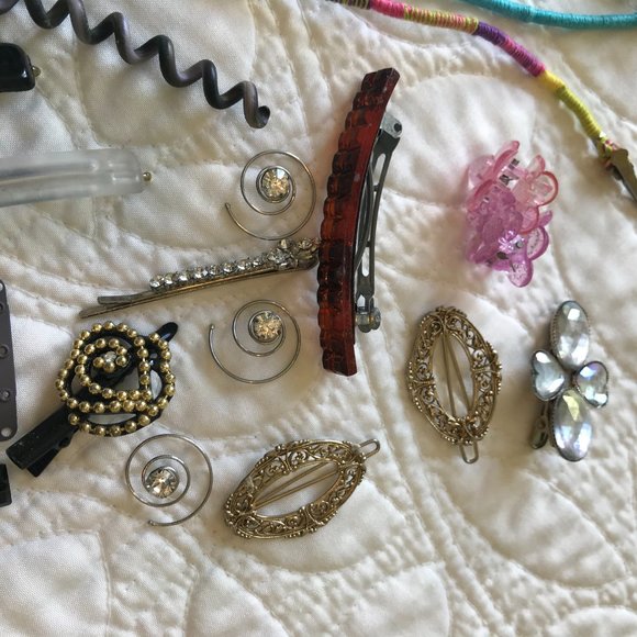 Misc. Girls/Women's Hair Accessories - Picture 4 of 5